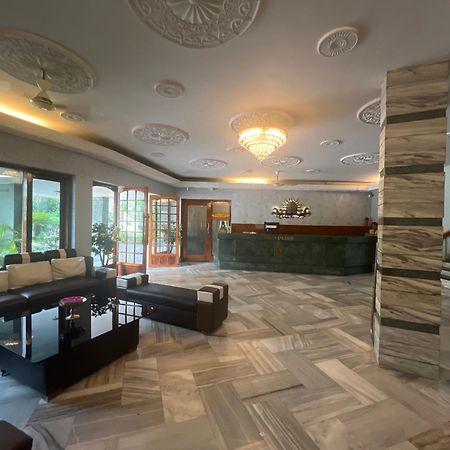 Varada Nagavali Hotel Srikakulam Zewnętrze zdjęcie